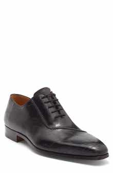 Magnanni Script Paneled Oxford