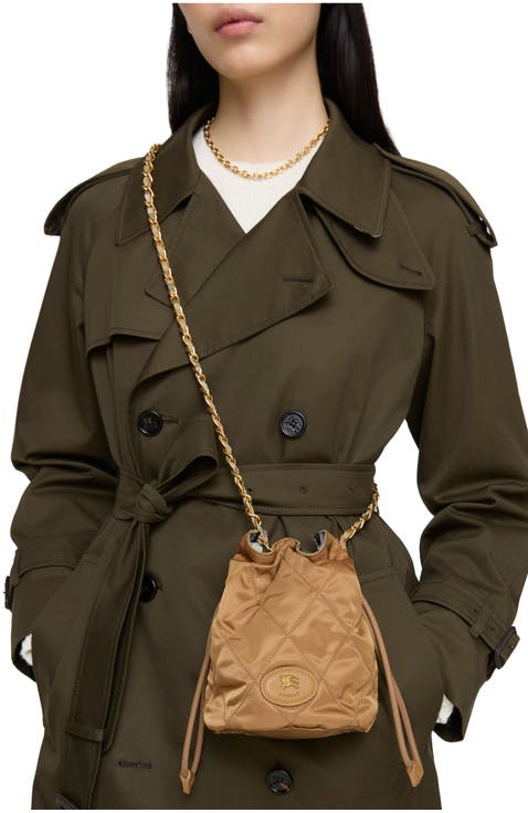 Horseshoe Chain Pouch