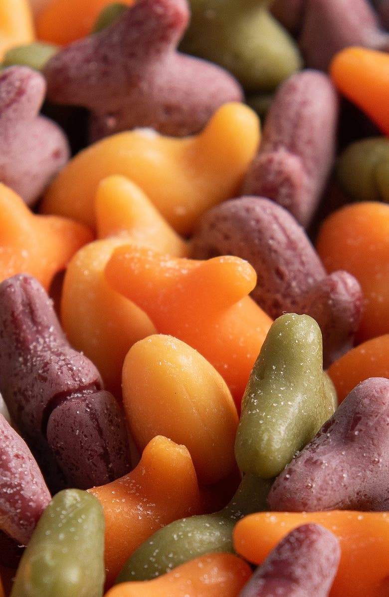 Southlake gifts Fish Crackers Snack Scented Bowl Candle, Alternate, color, Multi-Color