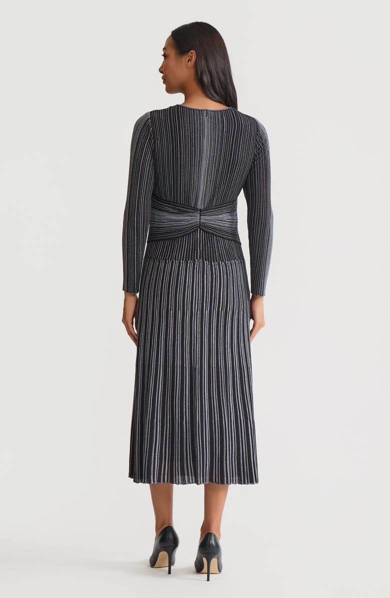 Misook Fit
Flare Twist Front Lurex Knit Maxi Dress, Alternate, color, Balck