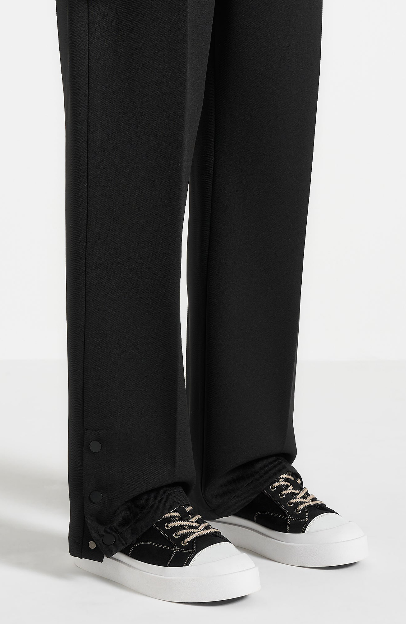 Manière De Voir Vienna Suede Contrast Stitch Sneaker, Alternate, color, Black