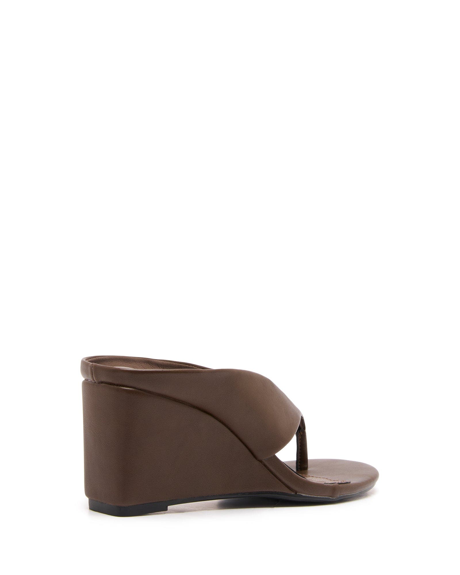 Sera Round Toe Wedge Thong Heel, Alternate, color, Chocolate Smooth Pu