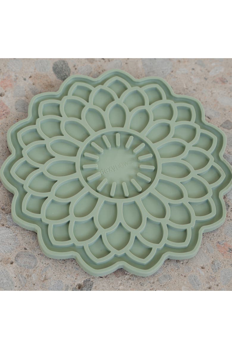 Enrichment Lick Mat, Grooved Silicone, Alternate, color, Green