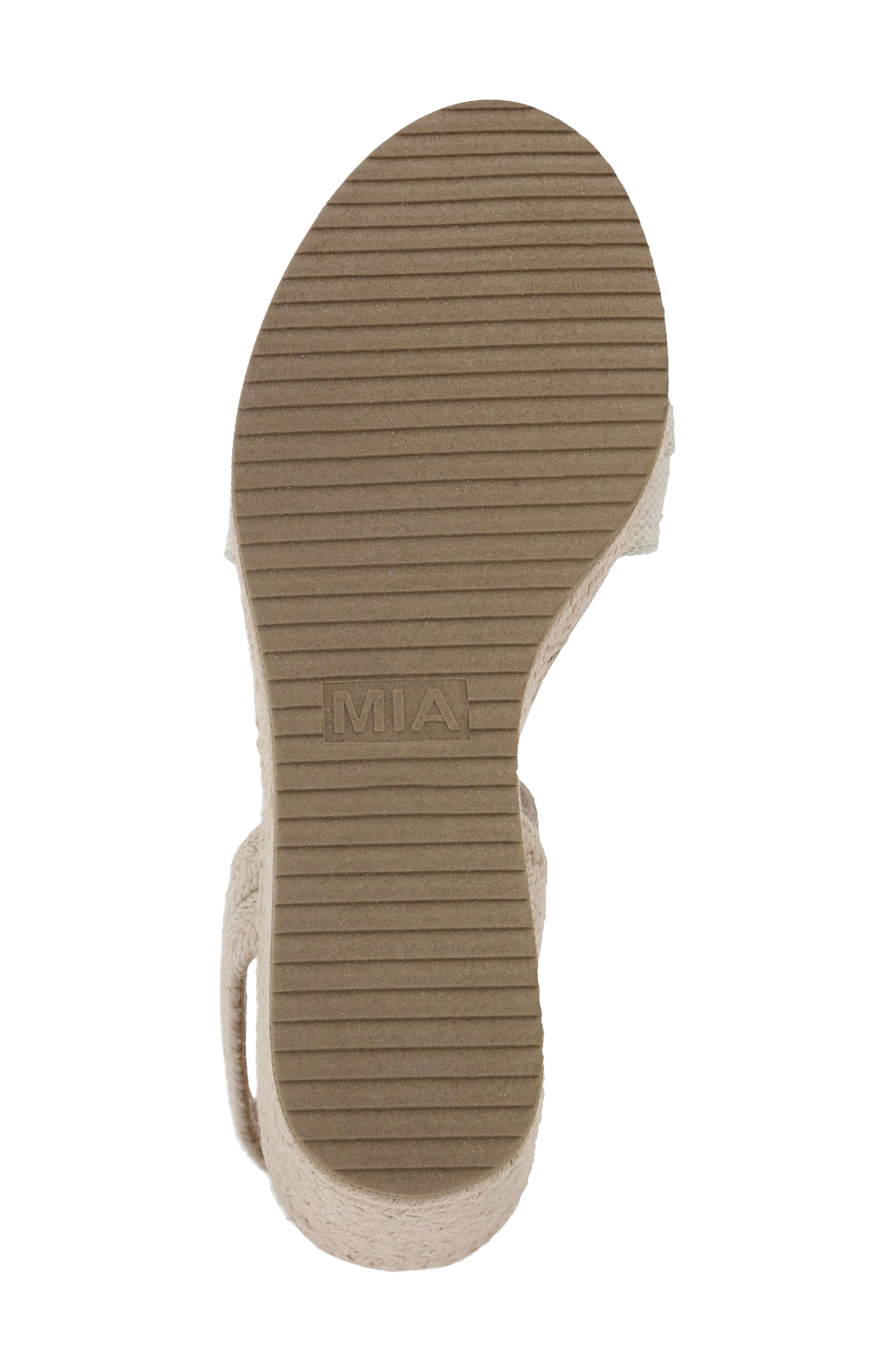 MIA Barossa Wedge Sandal, Alternate, color, Natural