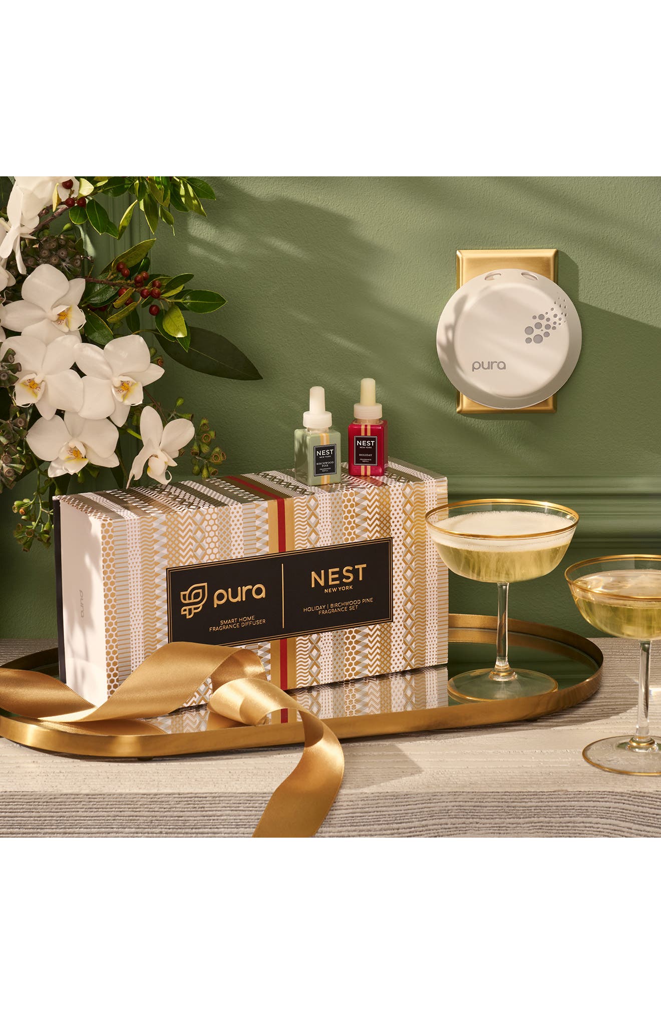 NEST New York Holiday & Birchwood Pine Pura Smart Home Fragrance ...