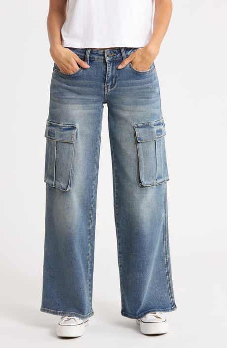 Low Rise Wide Leg Cargo Jeans