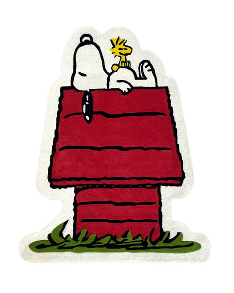 Peanuts Dog House Rug
