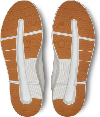 THE ROGER Centre Court Tennis Sneaker