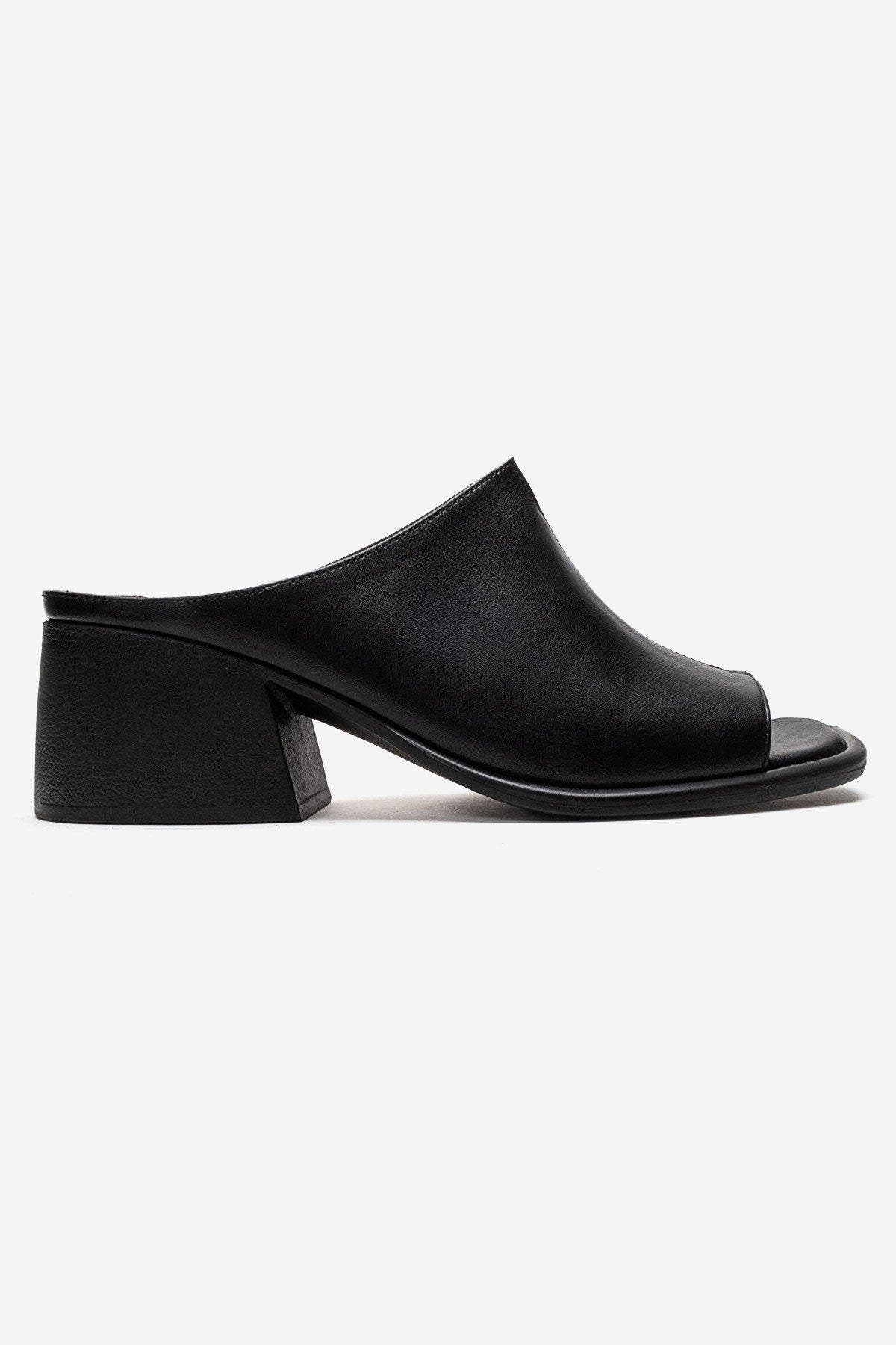 Forever & Always Shoes Sorex Leather Block Heel Sandal, Alternate, color, Black