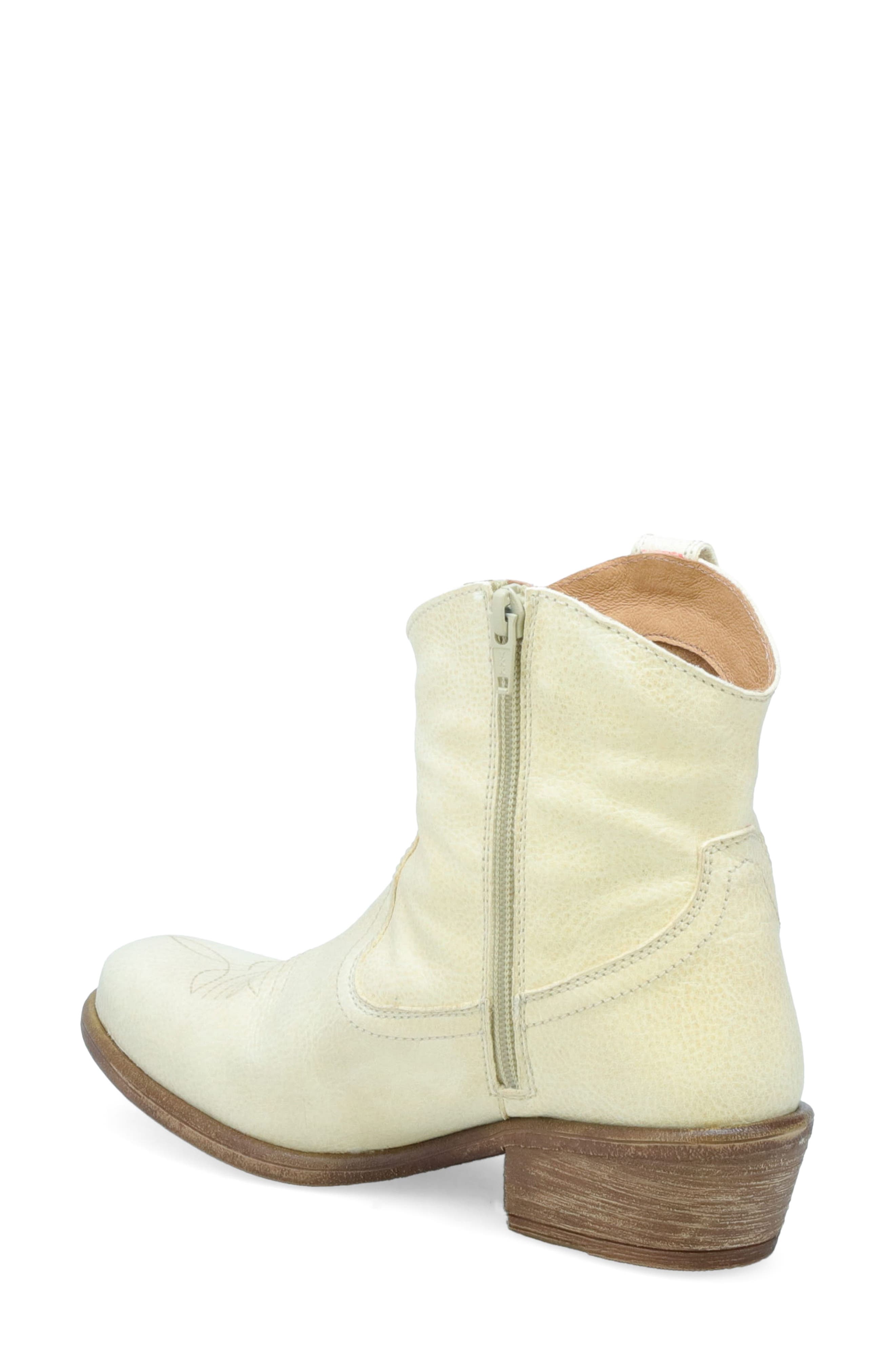 Carlitos Western Bootie - image 4