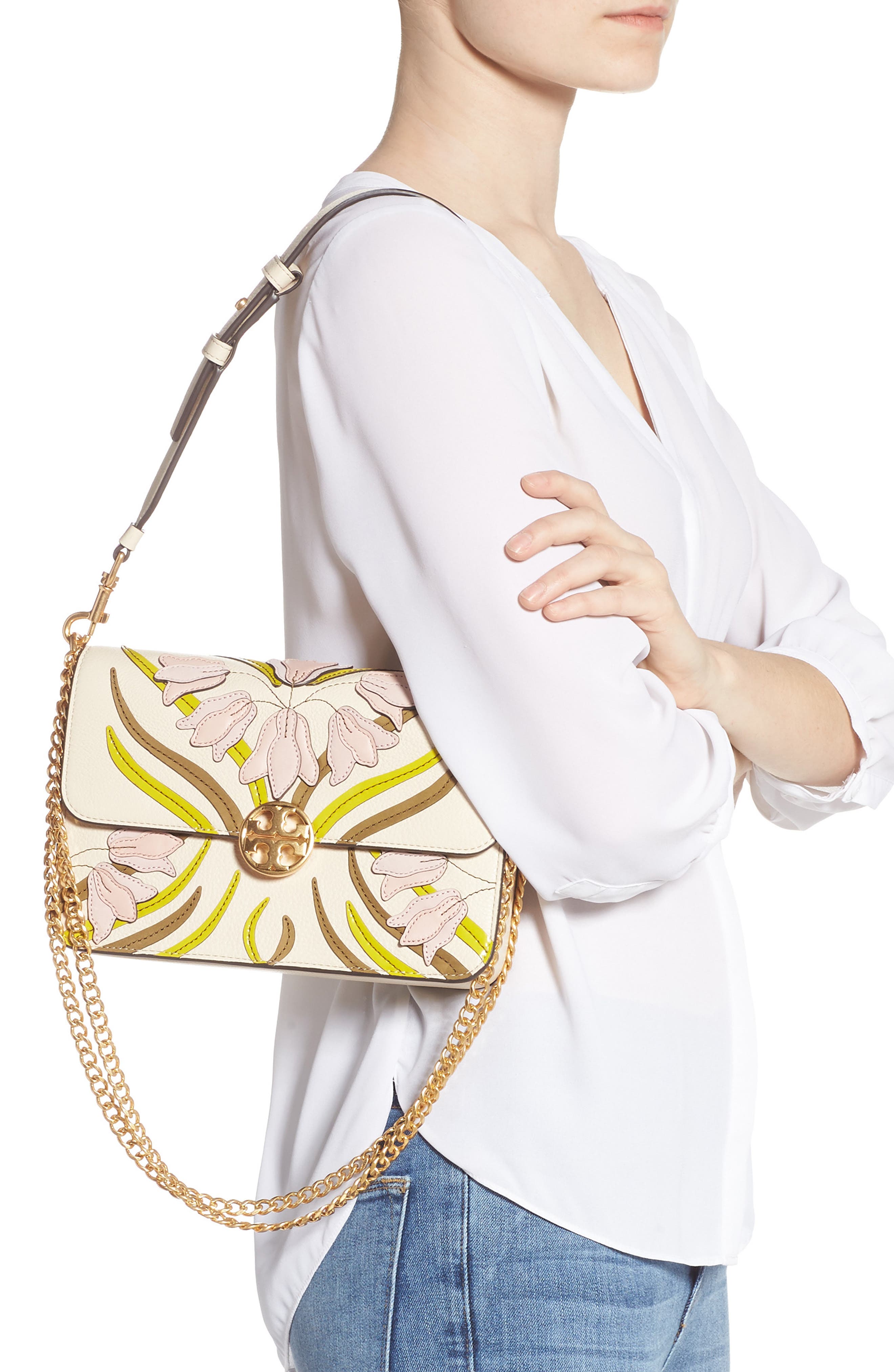 Tory Burch Chelsea Floral Appliqué Leather Shoulder Bag, Alternate, color, 