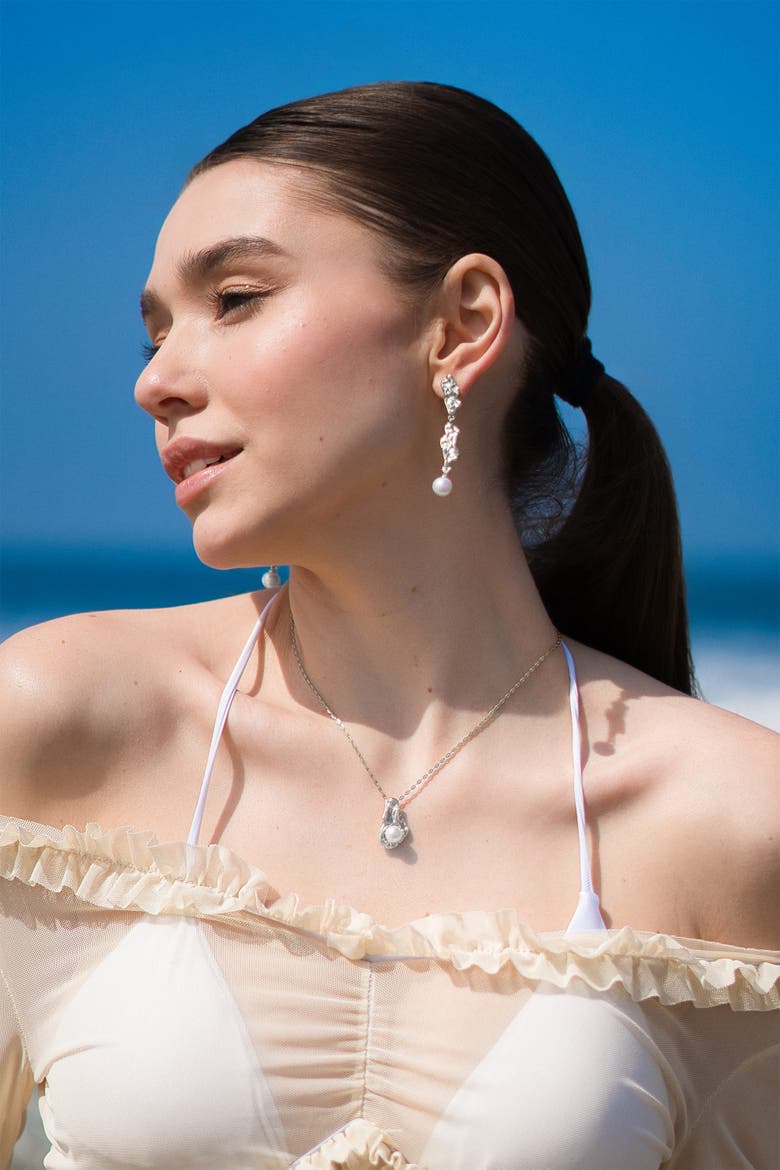 Nyla Molten Freshwater Pearl Drop Earring, Alternate, color, Silver