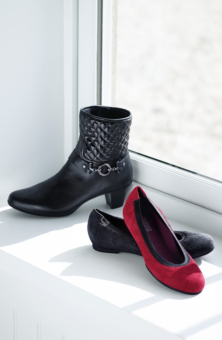 Munro 'Vicki' Ballet Flat, Main, color,