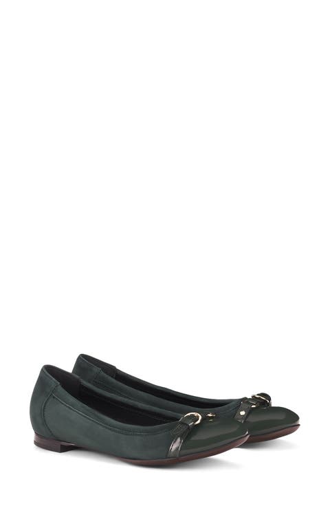Monika Leopard Print Flat
