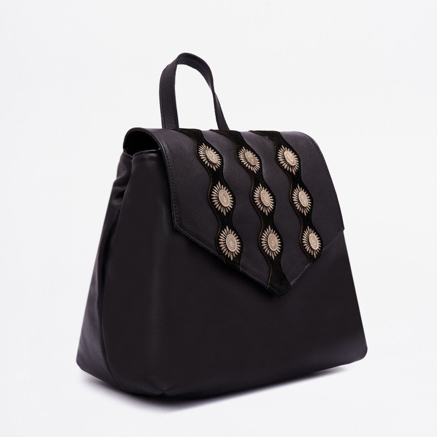 A Story Bag, Alternate, color, Tan
