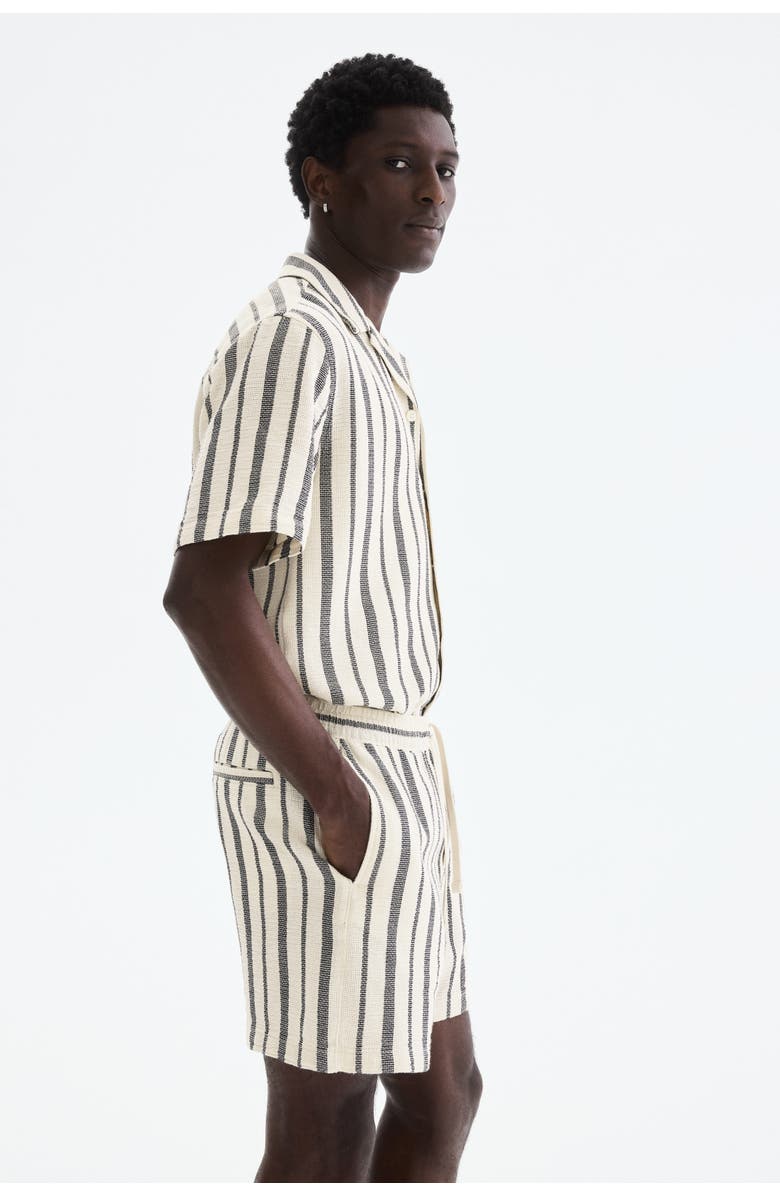 H&M Regular Fit Shorts, Alternate, color, Black/Striped