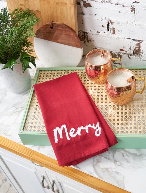 Carol & Frank A Christmas Holiday Tufted Solid Towel Collection In Red