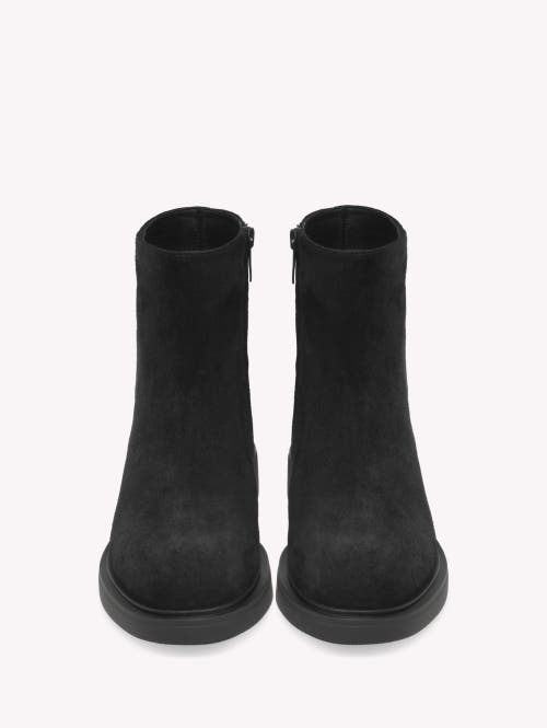 Gianvito Rossi Shearling-lining Suede Boots In Black