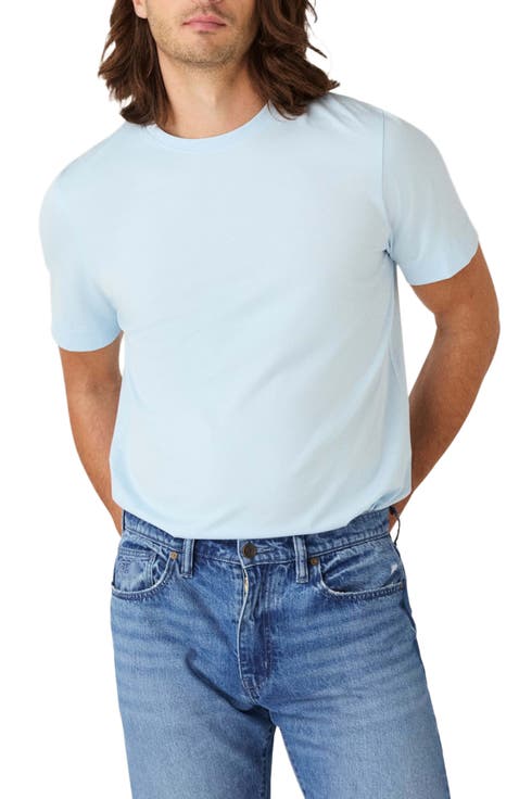 Dylan Tee