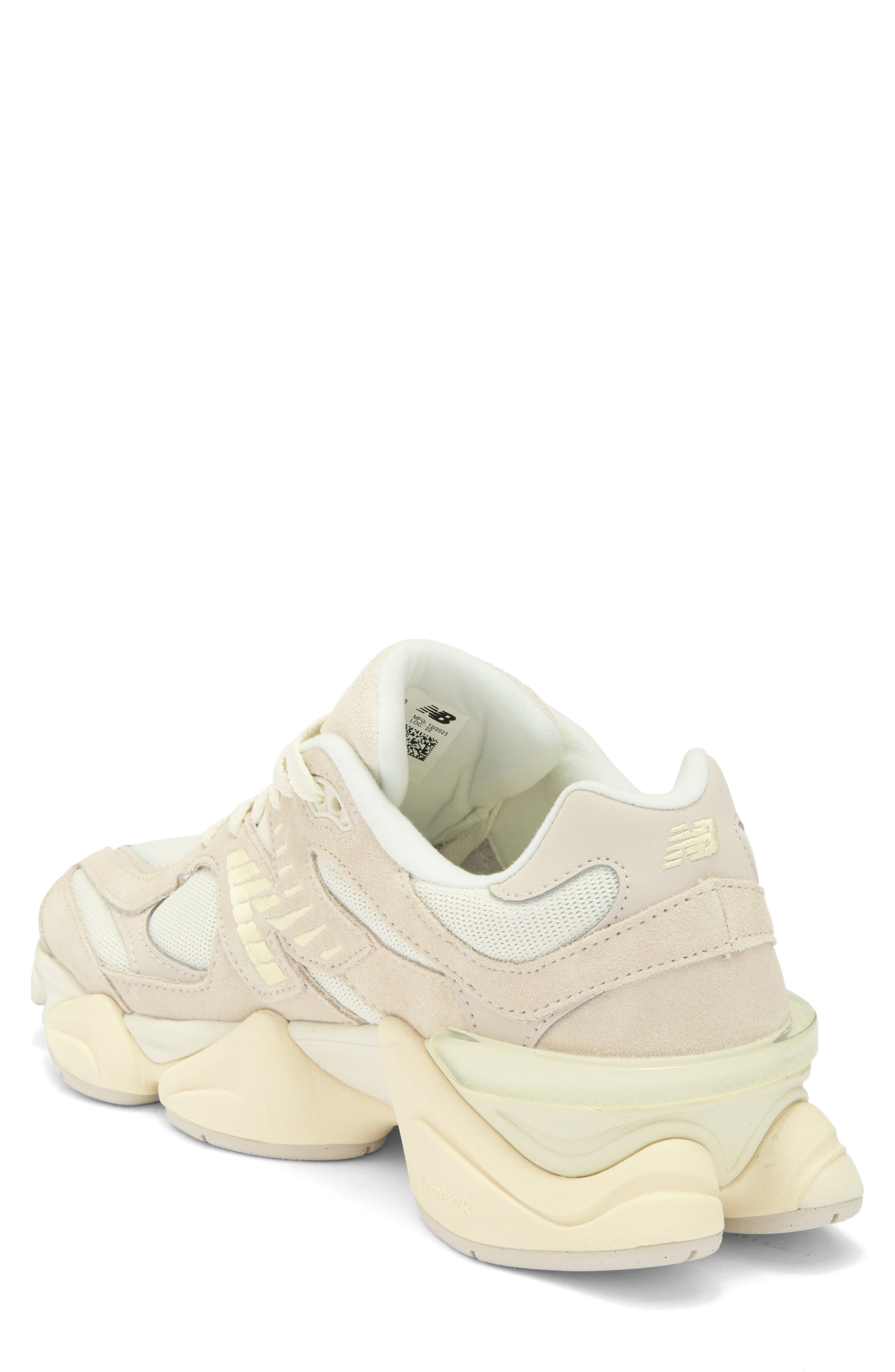 New Balance <p>Gender Inclusive 9060 Sneaker (Men) </p>, Alternate, color, Sea Salt/ Moonbeam