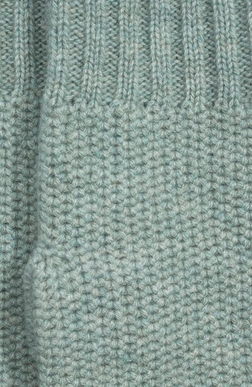 Echo The Crosby Handwarmer In Green