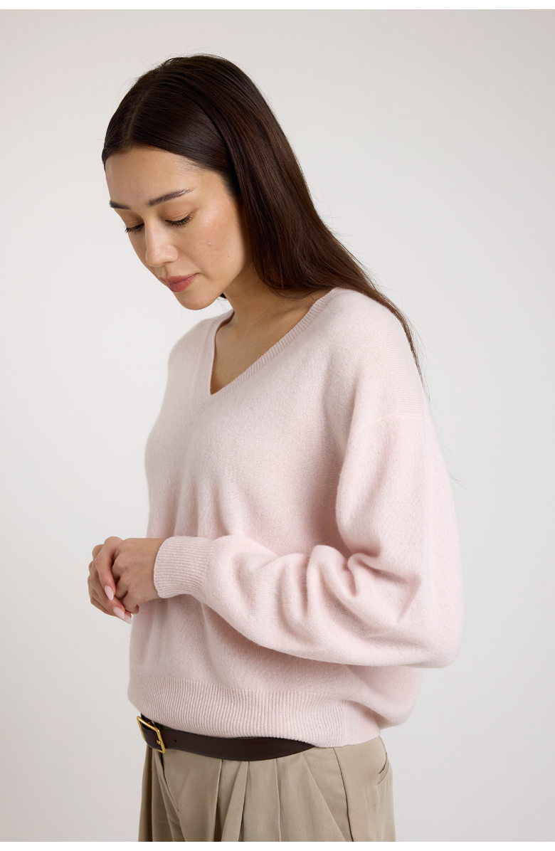 Brodie Pure Cashmere Matilda V-Neck 100% Cashmere Sweater, Alternate, color, Quartz Pink