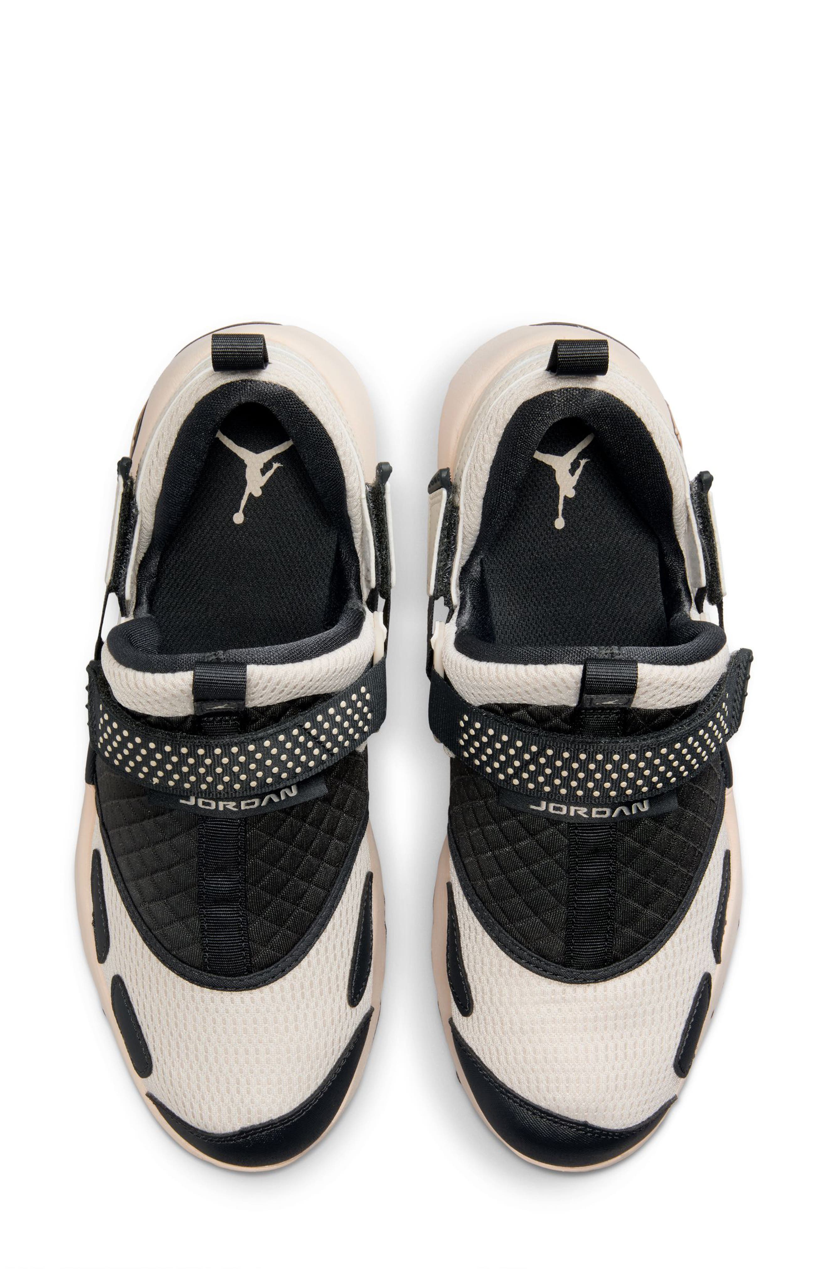 Jordan Trunner LX Sneaker, Alternate, color, Light Brown/ Anthracite