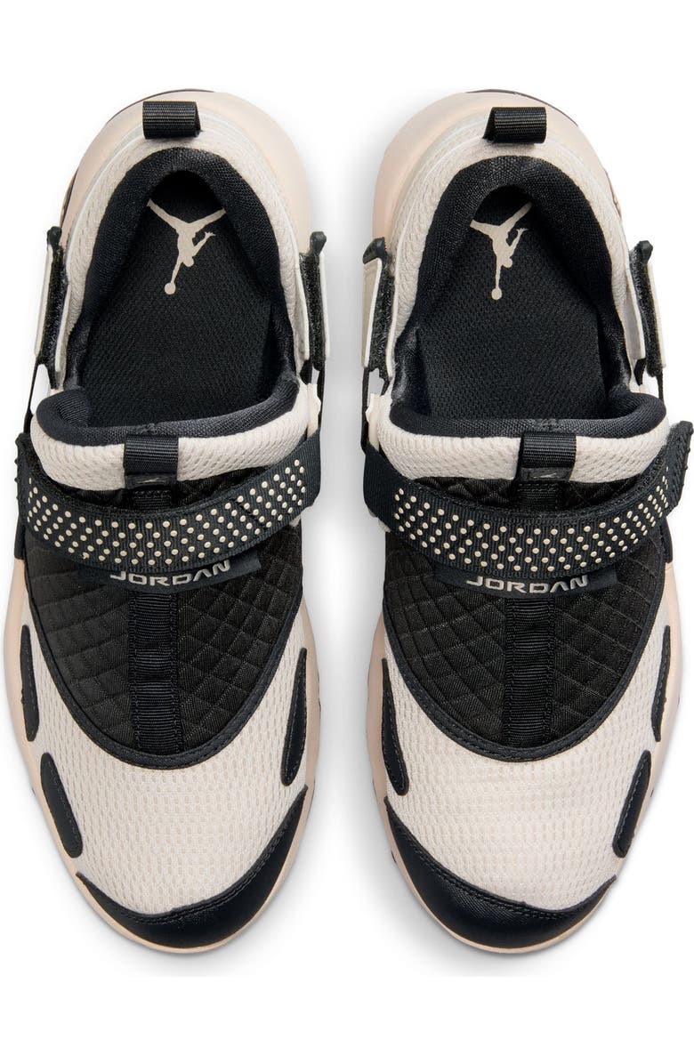 Jordan Trunner LX Sneaker, Alternate, color, Light Brown/ Anthracite