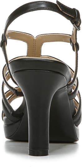 VL Court Bold Sneaker
