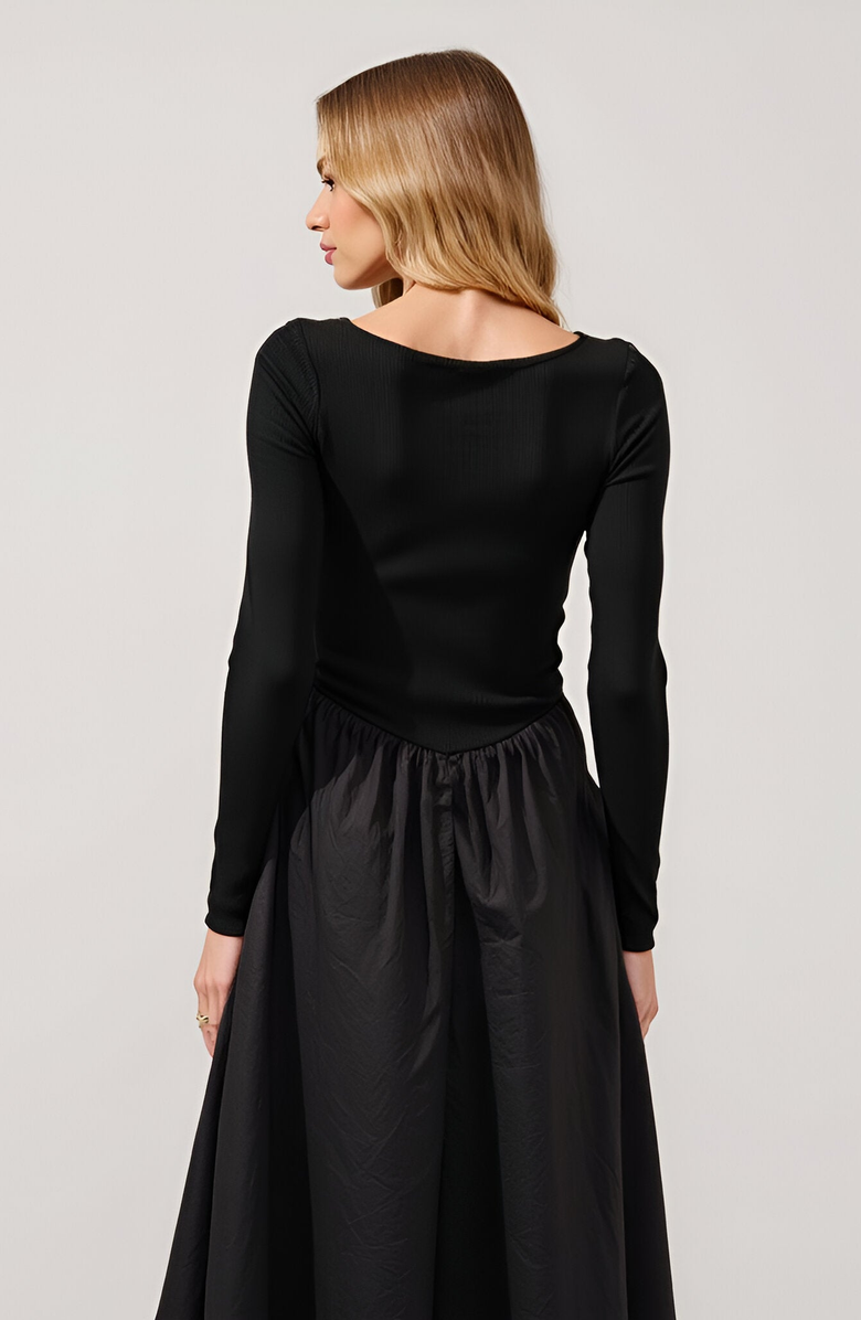 Modenaire Ribbed Maxi Dress with Boat Neck, V-Peaked Waist and Contrast Details, Alternate, color, 