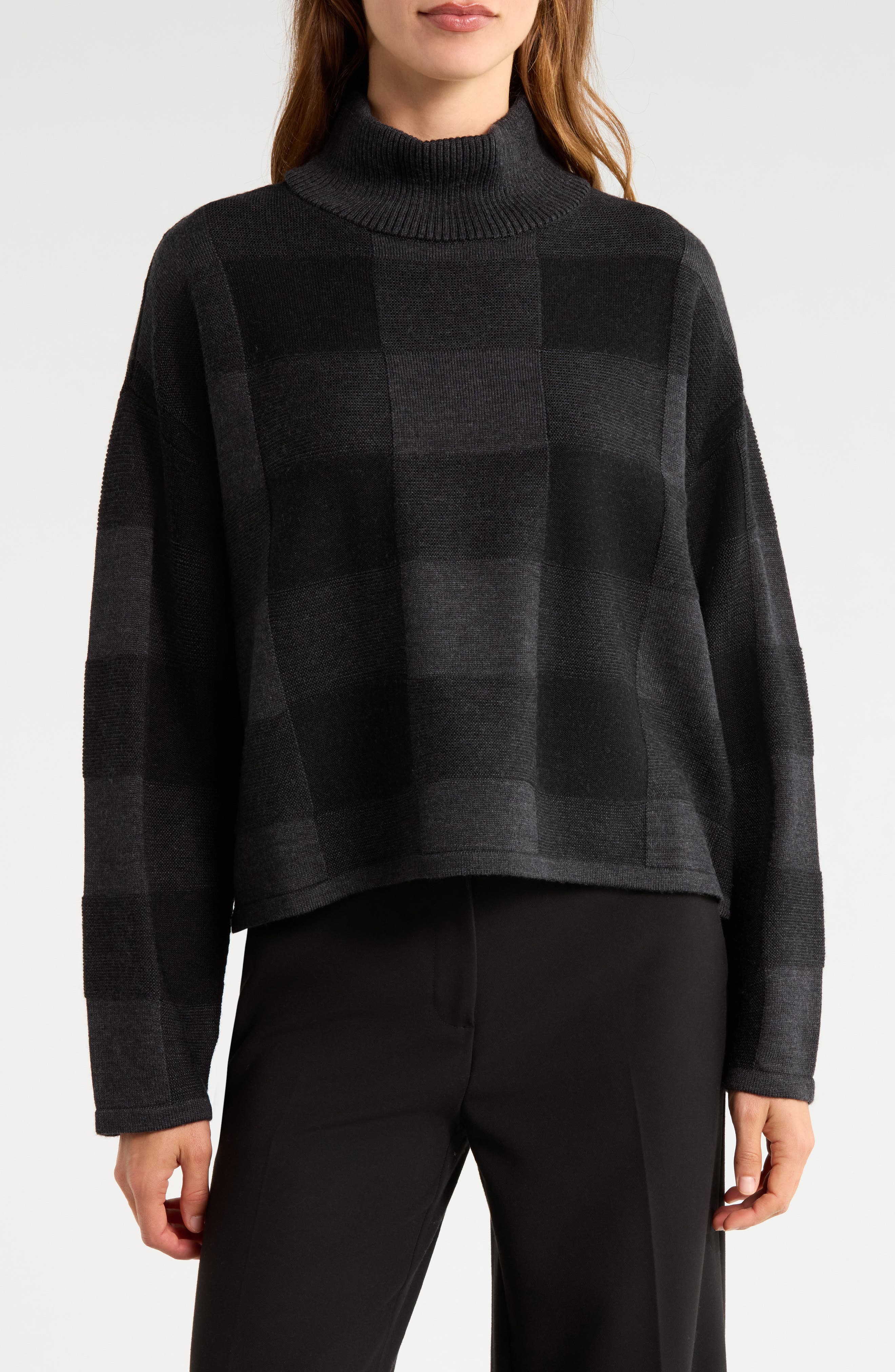selected BLACK/ CHARCOAL