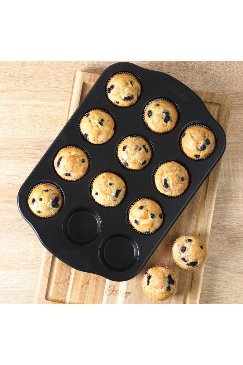 12-Cup Nonstick Carbon Steel Muffin Pan, Alternate, color, Black