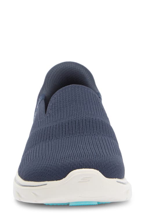 Skechers Go Walk 7 Slip-on Sneaker In Navy/aqua