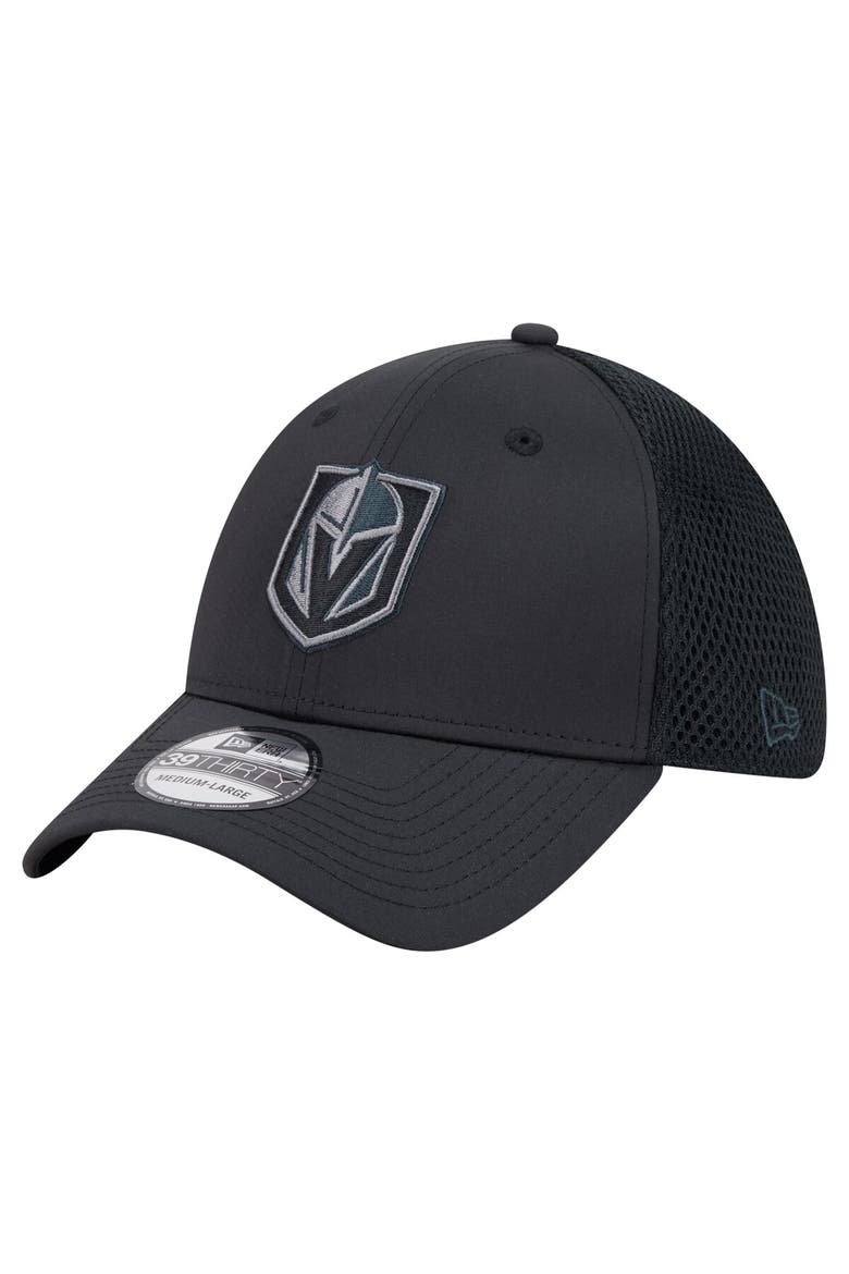 Men's New Era  Black Vegas Golden Knights Blackout 39THIRTY Flex Fit Hat, Main, color, Black