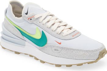 Waffle One SE Sneaker