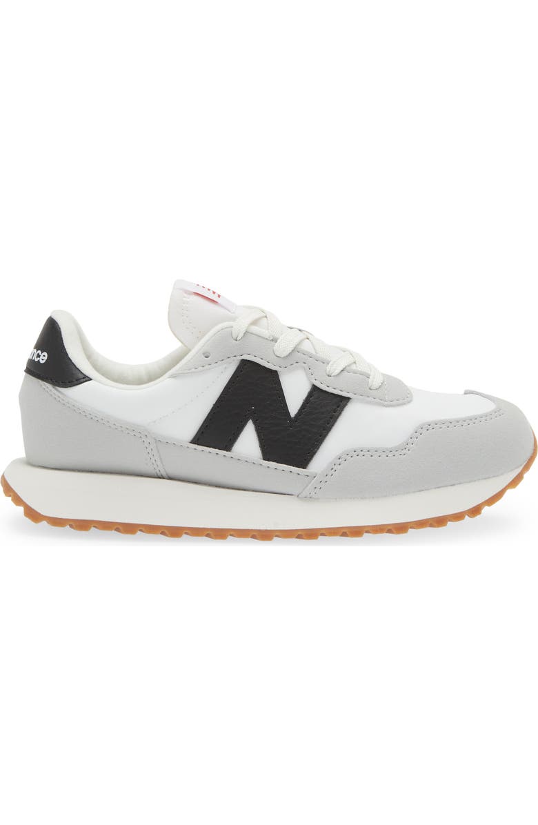 New Balance Kids' 237 Sneaker, Alternate, color, White/ Black