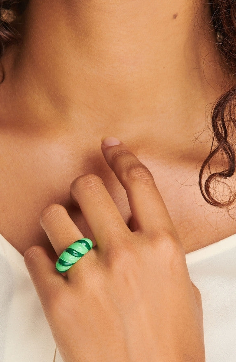 Little Sky Stone Croissant Ring, Alternate, color, Emerald Green