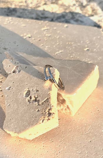 Crossover Nail Ring