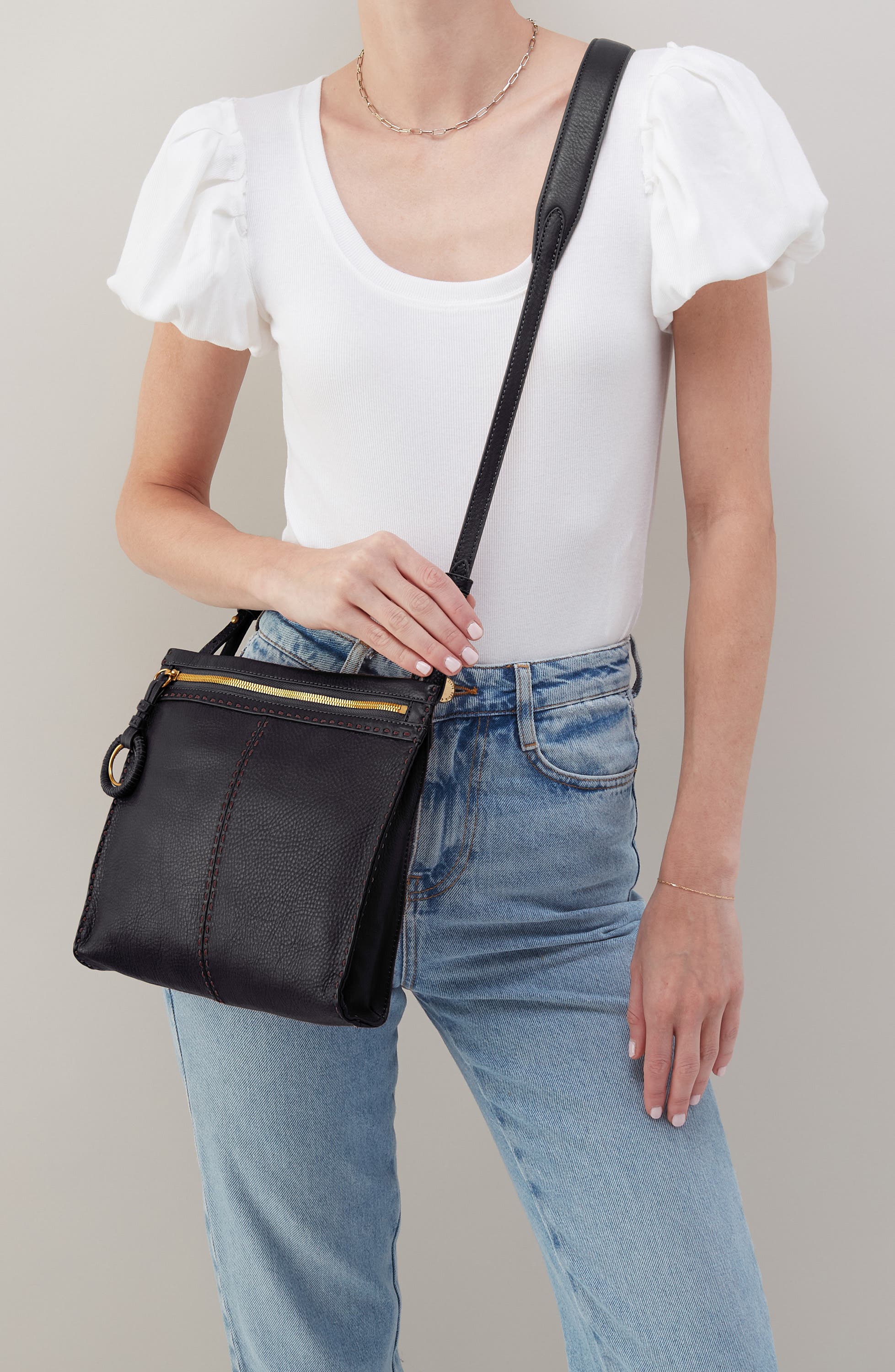 HOBO Medium Austin Leather Crossbody Bag, Alternate, color, Black