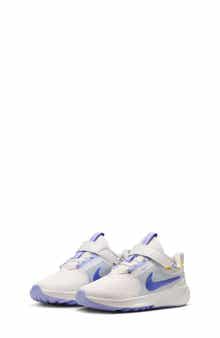 Nike Kids' Star Runner 5 Sneaker
