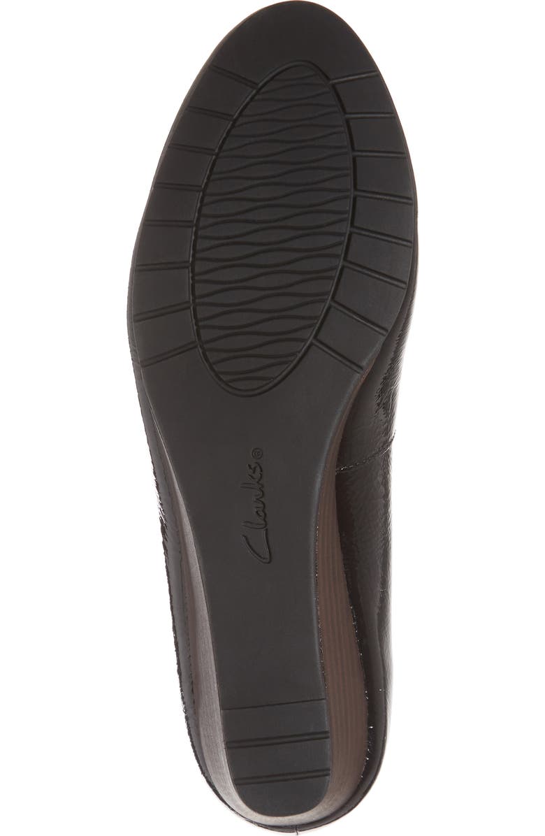 Clarks<sup>®</sup> Vendra Bloom Wedge Pump, Alternate, color,