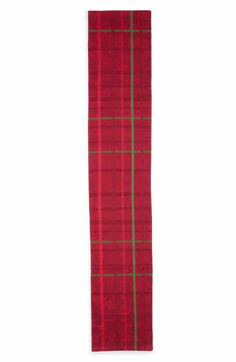 Winterberry Cotton Table Runner