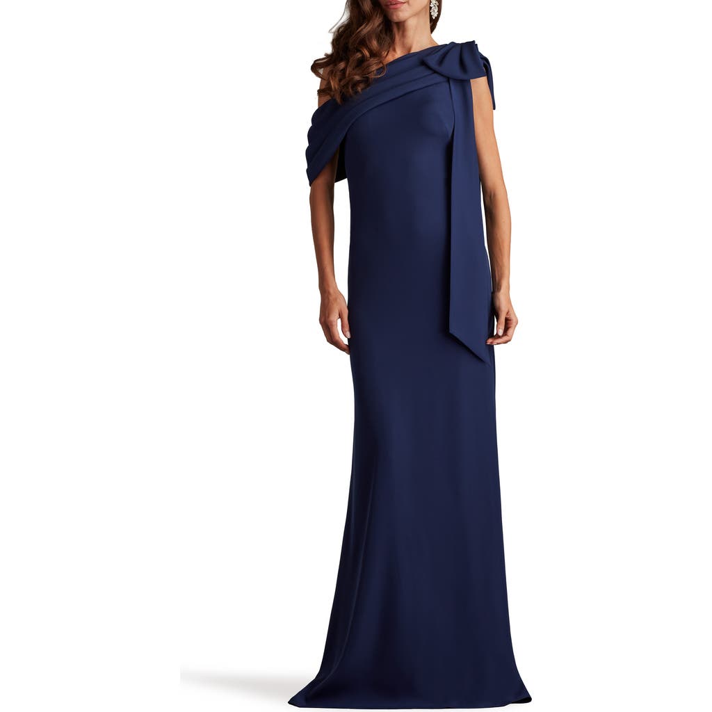 TADASHI SHOJI TADASHI SHOJI ONE-SHOULDER CREPE COLUMN GOWN