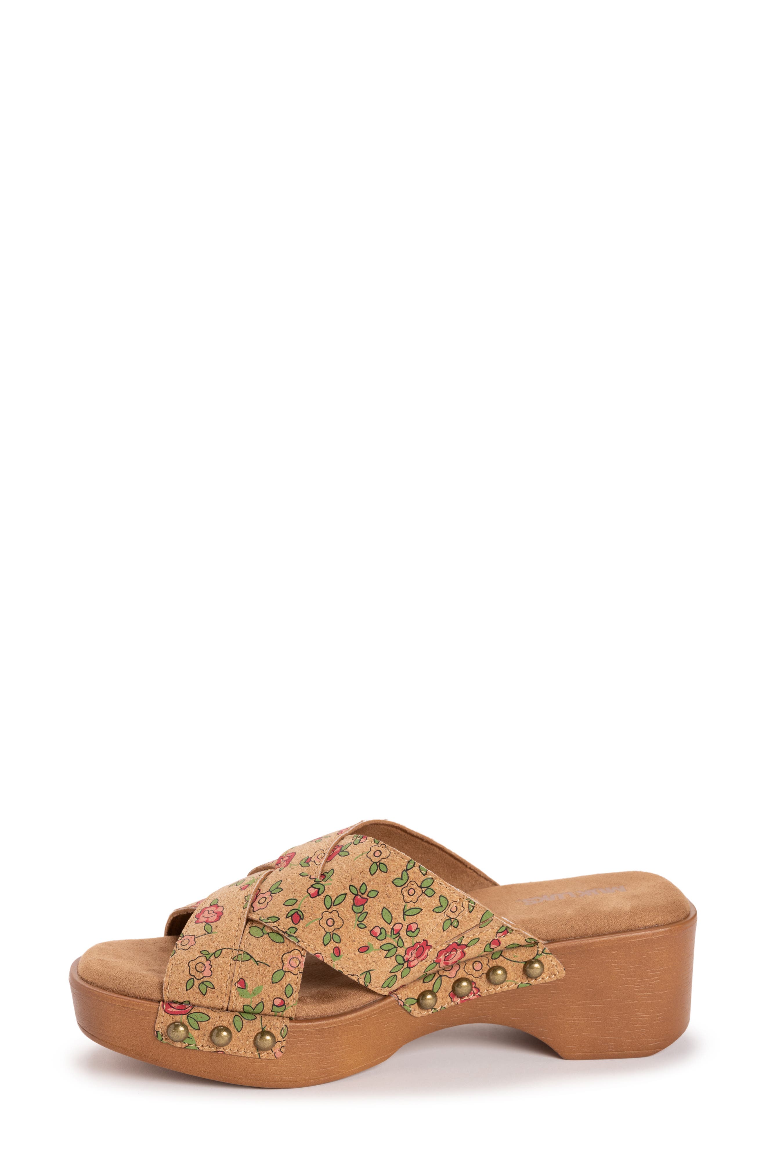 MUK LUKS Cadence Wedge Sandal, Alternate, color, Natural Floral
