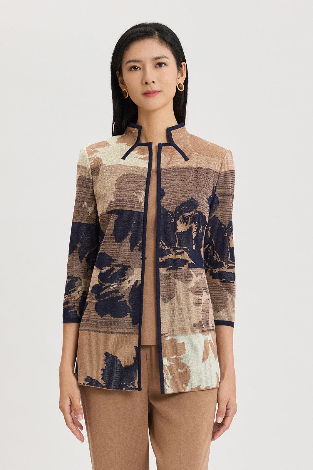 selected Warm Taupe/Almond/Indigo