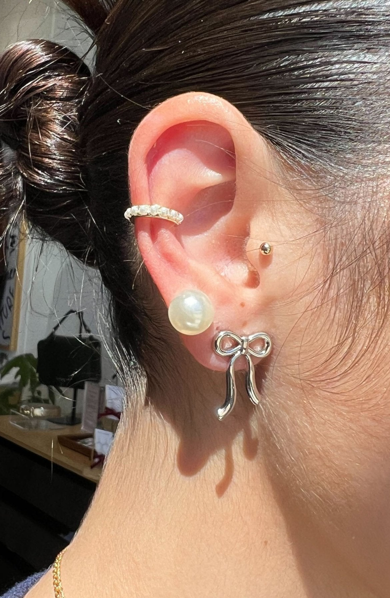 Nickel & Suede Vintage Bow Stud Earrings, Alternate, color, Silver