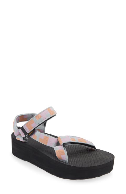 Universal Platform Sandal (Women)