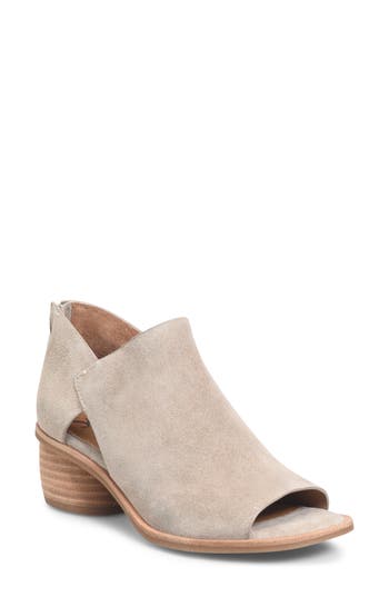 Söfft Carleigh Peep Toe Bootie In Gray