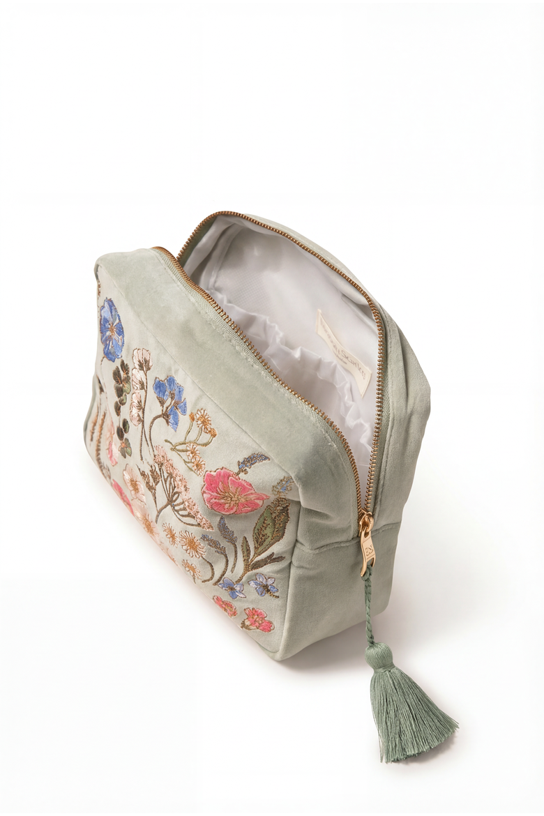 Pressed Flowers Velvet Wash Bag, Alternate, color, Sage