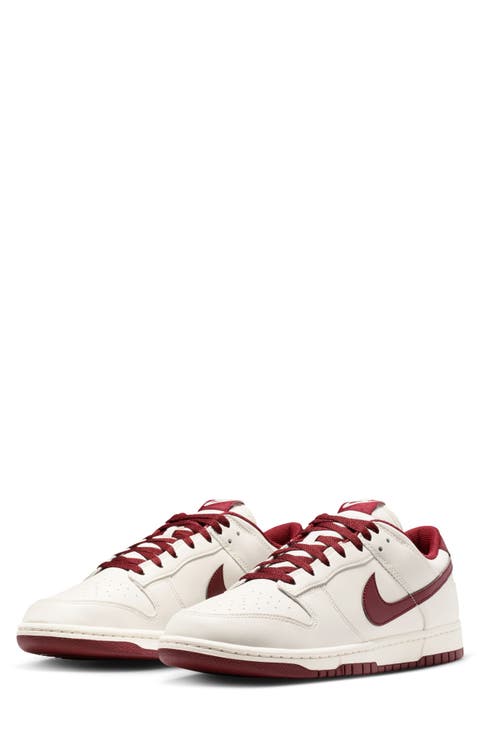 Dunk Low Basketball Sneaker (Men)